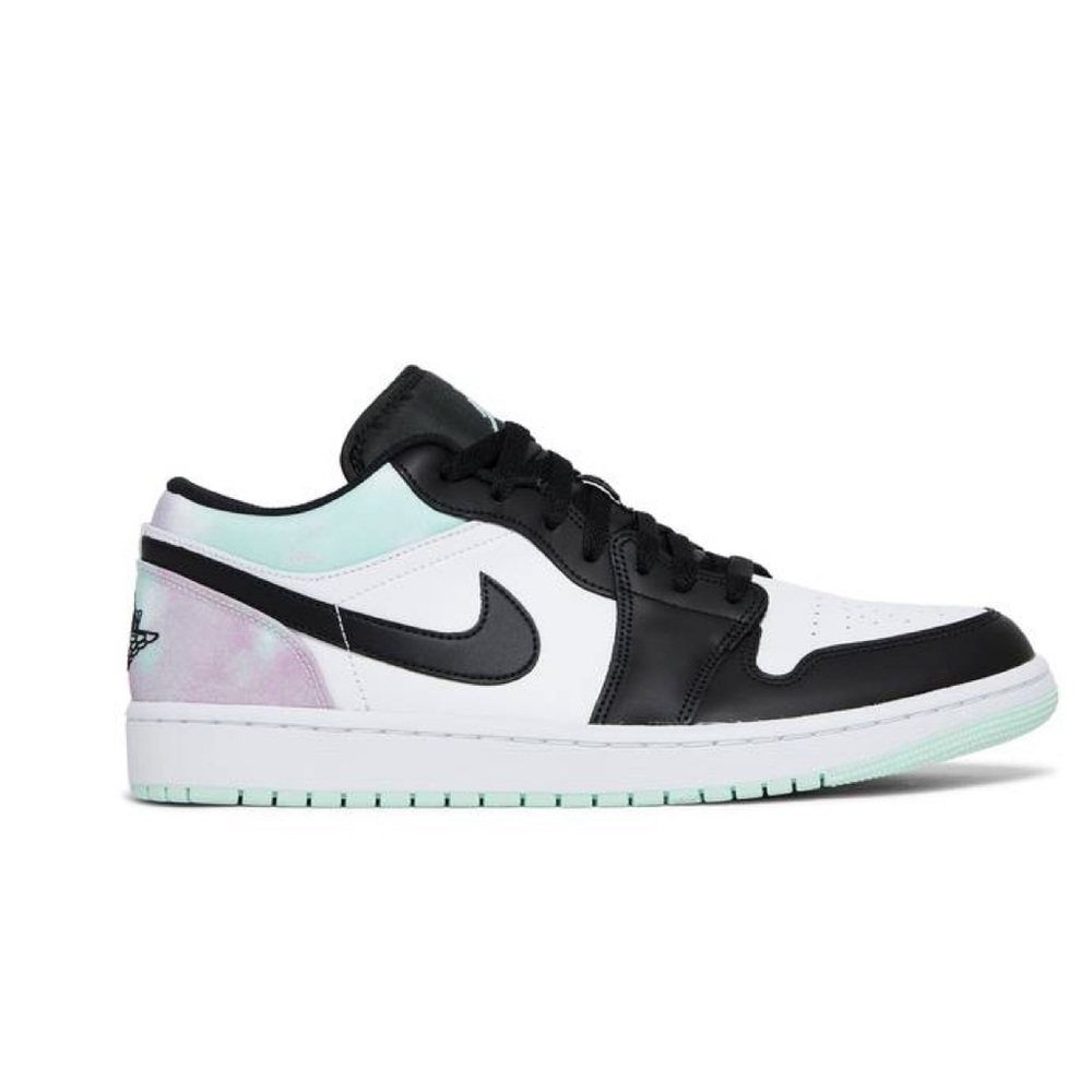 Nike Air Jordan 1 Low SE